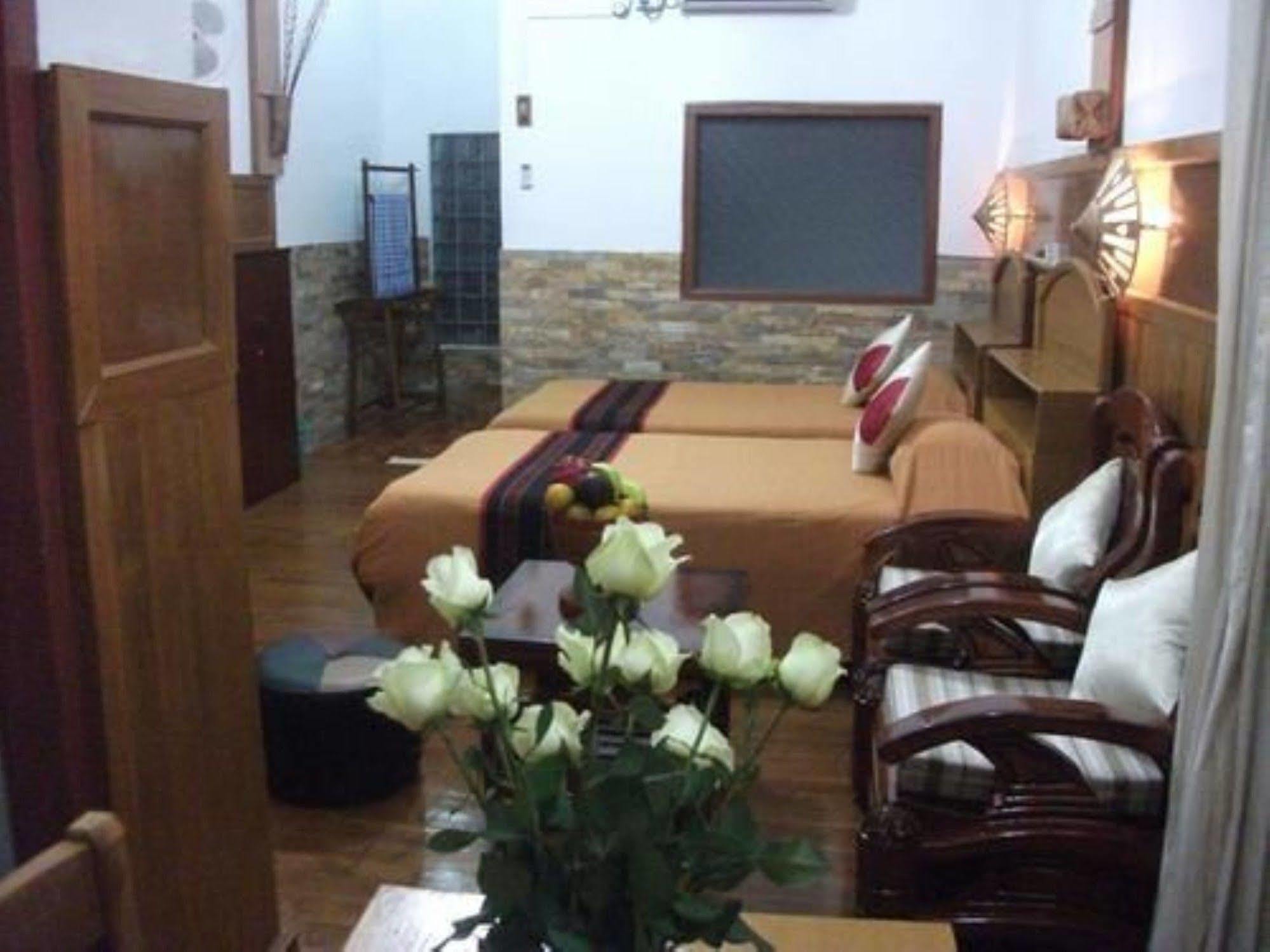 Mingalar Inn Inle Lake Εξωτερικό φωτογραφία