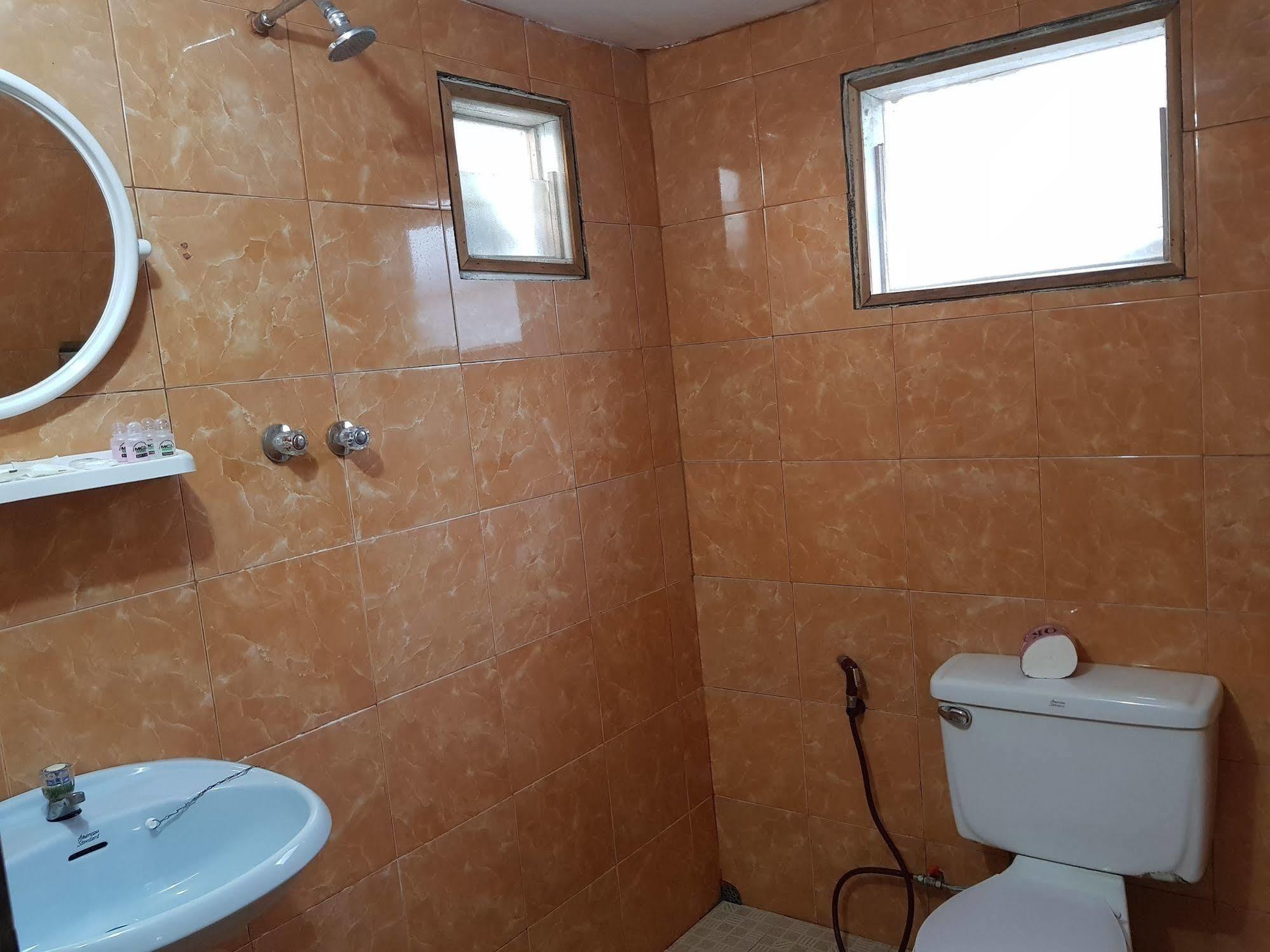 Mingalar Inn Inle Lake Εξωτερικό φωτογραφία